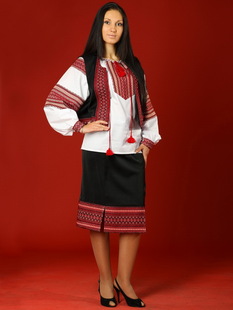 Вишитий костюм ЖК 10