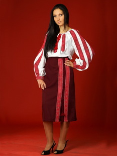 Вишитий костюм ЖК 17