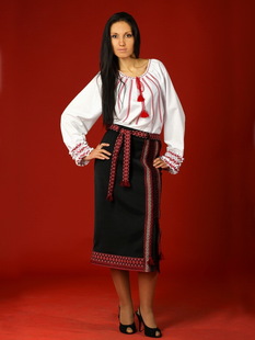 Вишитий костюм ЖК 20