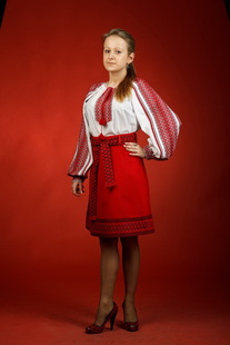 Вишитий костюм ЖК 61