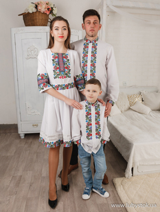 Сімейні вишиванки F-009