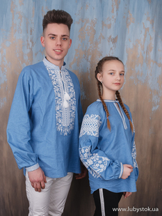 Парні вишиванки P-018