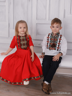 Парні вишиванки P-019